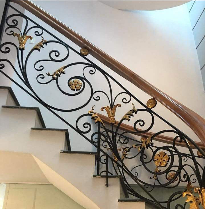 Cầu thang, lan can nhôm đúc tại Phú Mỹ, Vũng Tàu | Giá Rẻ 0966 212 323